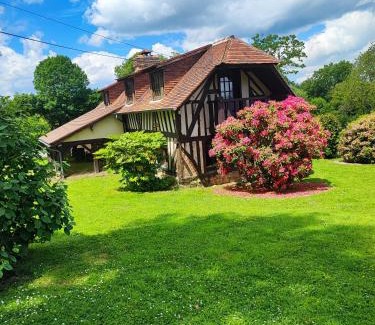 Quetteville House | La longère dans la prairie