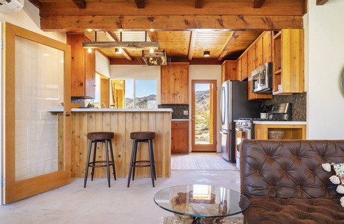 Panorama Heights House | La Luna Azul - Privacy In The Boulders W/Hot Tub & Fire Pit 2 Bedroom Home by RedAwning