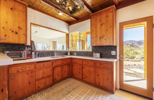 Panorama Heights House | La Luna Azul - Privacy In The Boulders W/Hot Tub & Fire Pit 2 Bedroom Home by RedAwning