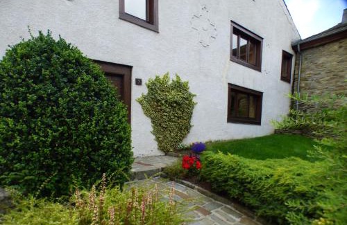 Engreux House | La Métairie