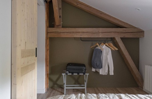 Saint-Germain-au-Mont-d'Or Cabin | La Maison des Monts d’Or bed and breakfast and charming cottages Saint Ge