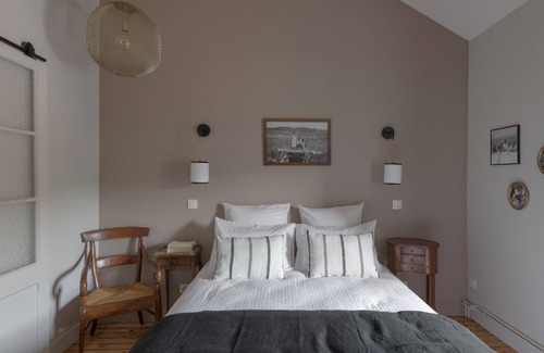 Saint-Germain-au-Mont-d'Or House | La Maison des Monts d’Or bed and breakfast and charming cottages Saint Ge