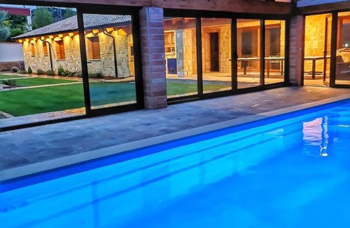 La Viluena Villa | La Mañica