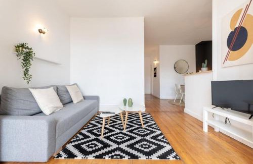 La Madeleine Apartment | La Madeleine-Beautiful bright two bedroom apart
