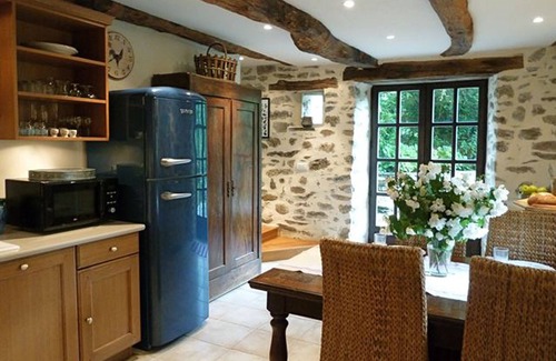 Entraygues-sur-Truyere Cottage | La Maisonnette: Charming cottages in Aveyron, in the heart of the Lot valley.