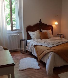 Villefranche-de-Rouergue Apartment | La Maison, Studio ou T3