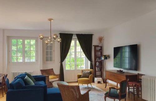 Saint-Cyr-sur-Loire House | La maison aux 5 nids
