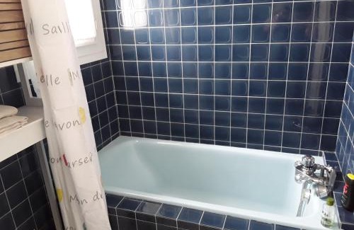 Tarbes Bed & Breakfast | La maison B et JB