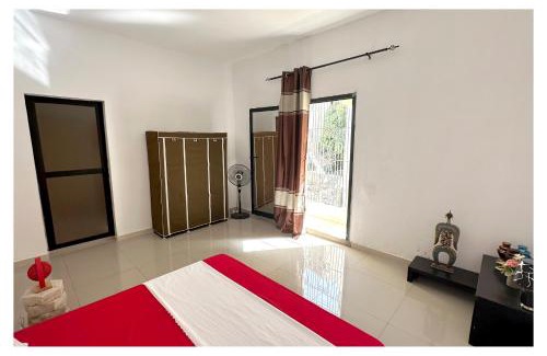 Ouakam Apartment | La MAISON BLANCHE - Ch2 - CENTRAL - CALME - WIFI - White Butterfly Hotels