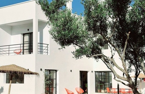 Sidi Kaouki Villa | La Maison Blanche Kaouki 10 min beach/beach fiber/wifi 4 suites Beldi&Chic