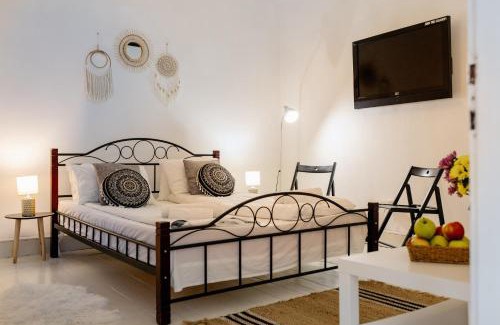 Alba Iulia House | La Maison Blanche