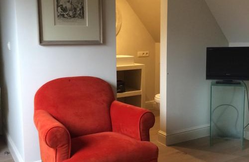 Frasnes-Lez-Anvaing Bed & Breakfast | La Maison d'Arc