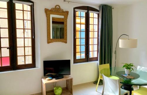 Moustiers-Sainte-Marie Apartment | La Maison du Courtil, Citron-Caramel