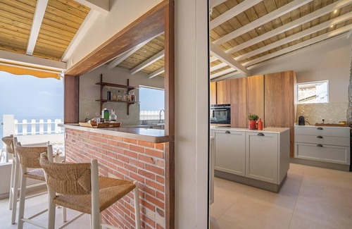 Saint-Pierre Villa | La maison dans la mer