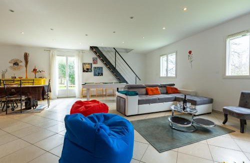 Sainte-Eulalie-en-Royans House | La maison dans les noyer