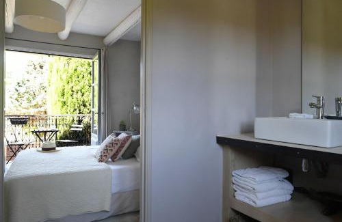 Bedoin Bed & Breakfast | La Maison De Bécaras