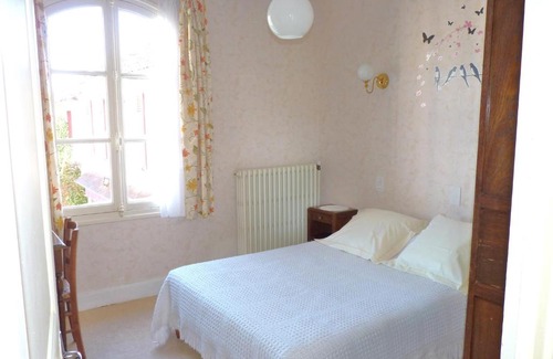 Domecy-sur-Cure House | La Maison de Cure