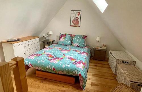 Chaise-Dieu-du-Theil House | La Maison de Maud