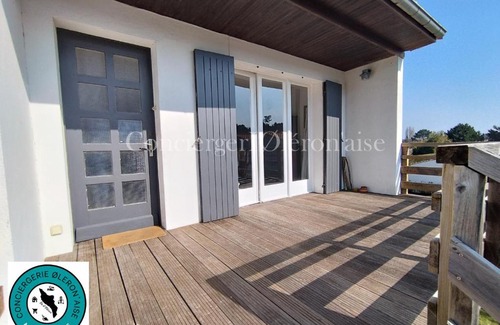 Le Grand-Village-Plage House | La maison de Jo près de la plage des Allassins