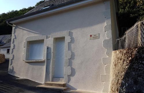 Soursac House | LA MAISON DE JADE