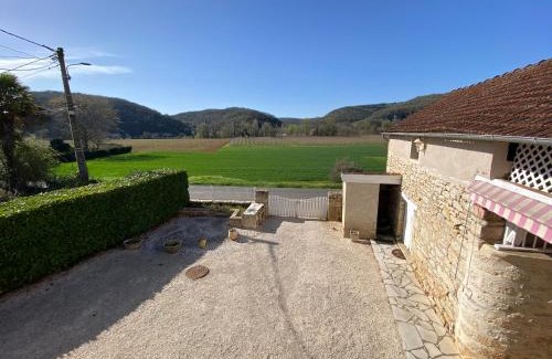 Tour-de-Faure House | La Maison de Jeanne