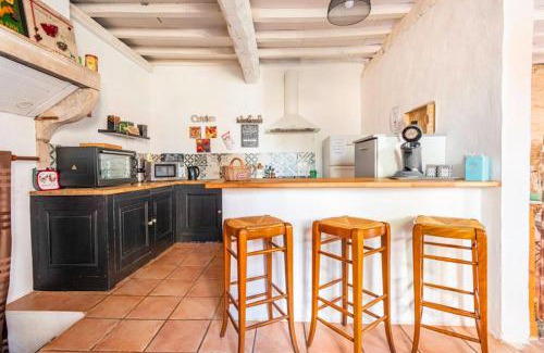 Vers House | La Maison de la Colline