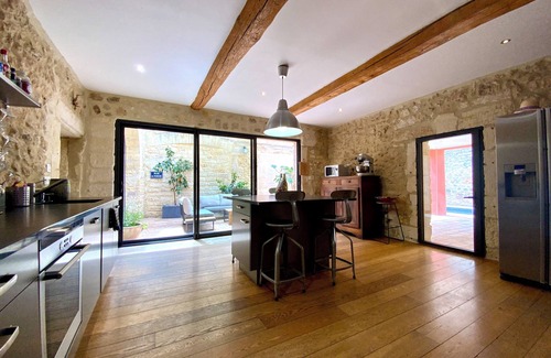 Mudaison House | La Maison de la Place - Charming house with swimming pool & exposed stone