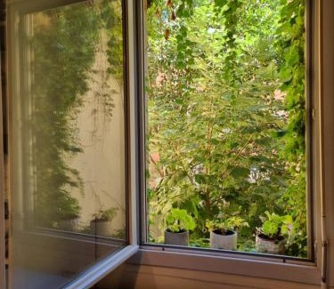 Carmes Apartment | La Maison de Maila