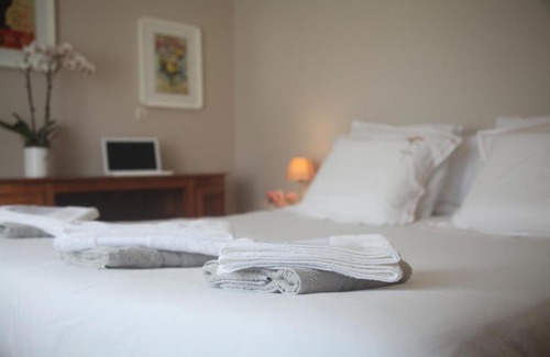 Folembray Bed & Breakfast | La Maison De Maria