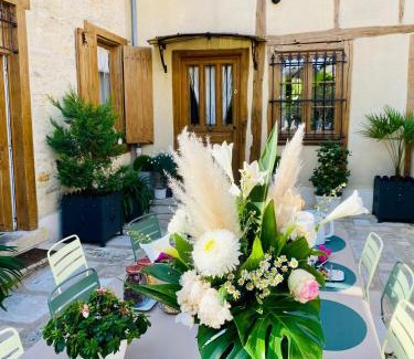 Chateauroux Bed & Breakfast | La maison de Montaboulin