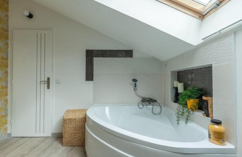 Bourre House | La Maison de Papy Ours,Family ,Air-conditioned