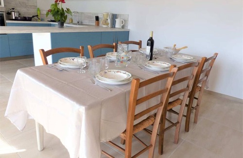 Morbihan Cottage | La Maison de Tante Fine