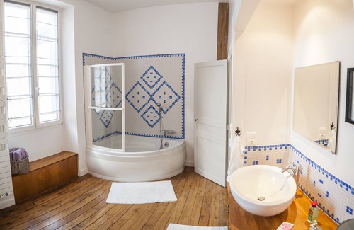Chablis House | La Maison des 7 Lieux