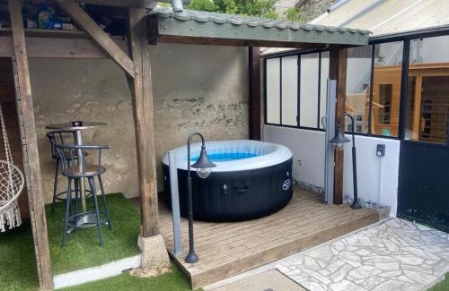 Tavant House | La maison des amoureux