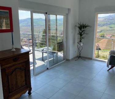Leynes House | La Maison Des Fes Leynes