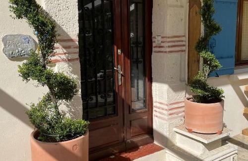 Saint-Jean-de-Thurac Bed & Breakfast | La Maison des Eaux