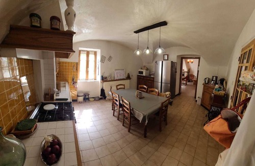Les Assions House | La Maison des Marges-les Vans-ardèche-grotte Chauvet