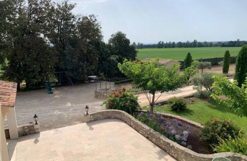 Aureille Villa | LA MAISON DES PAPILLONS VILLA DE CHARME ALPILLES