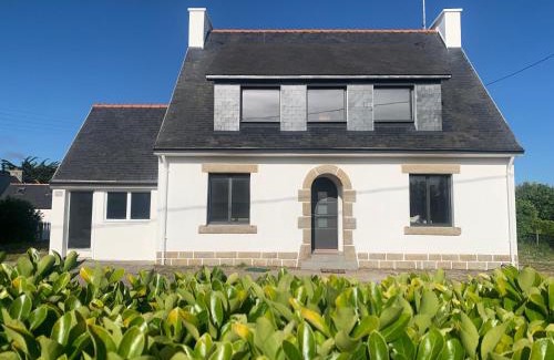 Loctudy House | La Maison Des Sables Blancs