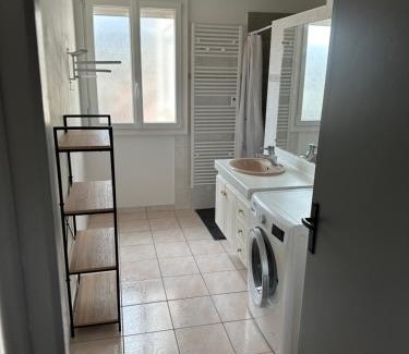 Grauves Apartment | La Maison des vendangeurs