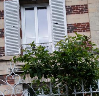 Chantilly House | La maison du 18