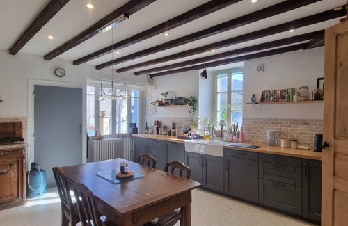 Bonnes House | La Maison du Charpentier 4 bedroom country house with amazing pool!