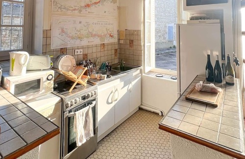 Deux Rivieres House | La Maison du Clocher - Jolie cour extérieure