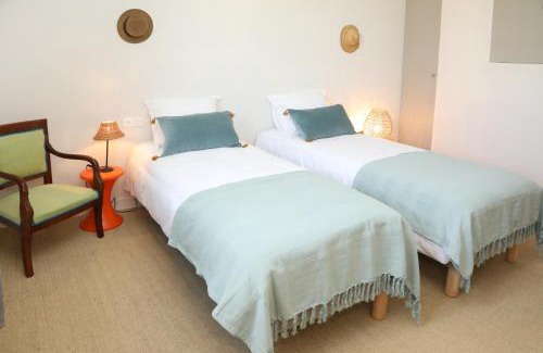 Courteuil Apartment | La Maison du Clocher by La Boîte En Plus