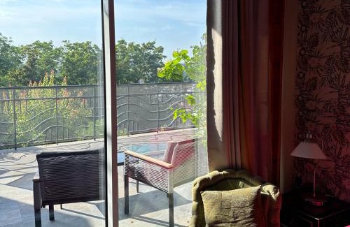 Cachan Bed & Breakfast | La Maison Du Coteau