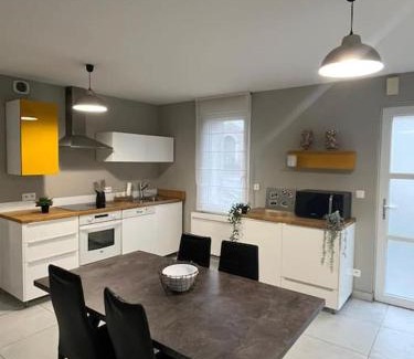 Saint-Amand-les-Eaux House | La maison du bonheur 70 m²