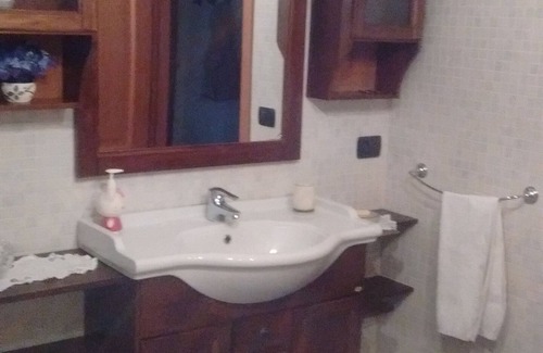 Quart Apartment | La maison du Soleil - Charming apartment in a strategic position .