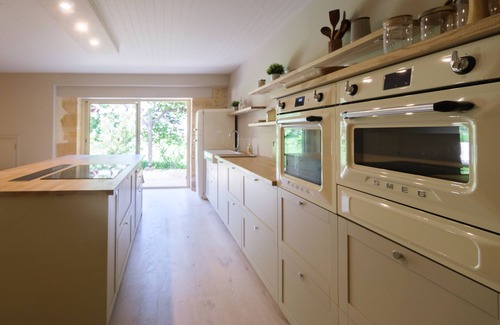Saint-Andre-dAllas House | La Maison de Jennie - Comfort House