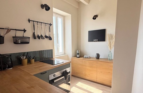 Saint-Martin-de-Hinx House | La maison CAMDELA cosy accommodation in a renovated Landes farmhouse -