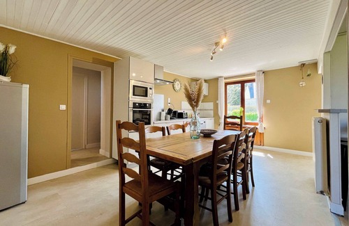 Sainte-Marie-du-Mont House | La Maison d Utah , Beach and Memory